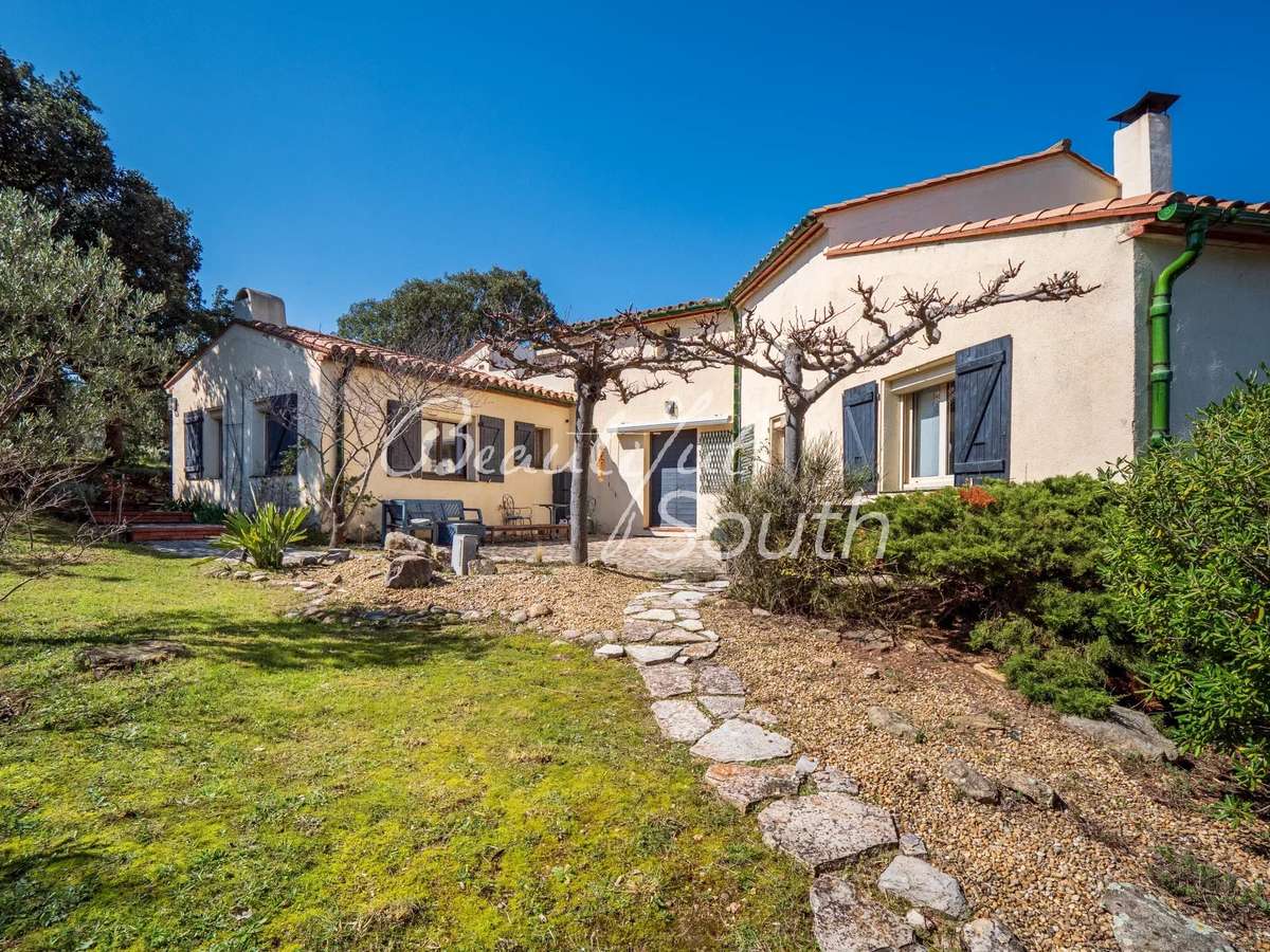Villa Montesquieu-des-Albères