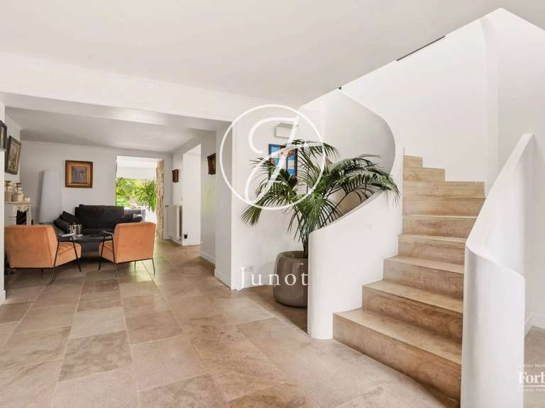 Maison Montesson - 6 chambres - 223m²