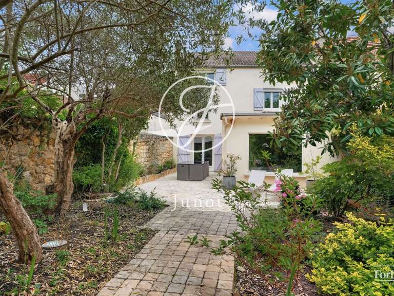 Maison Montesson - 6 chambres - 223m²