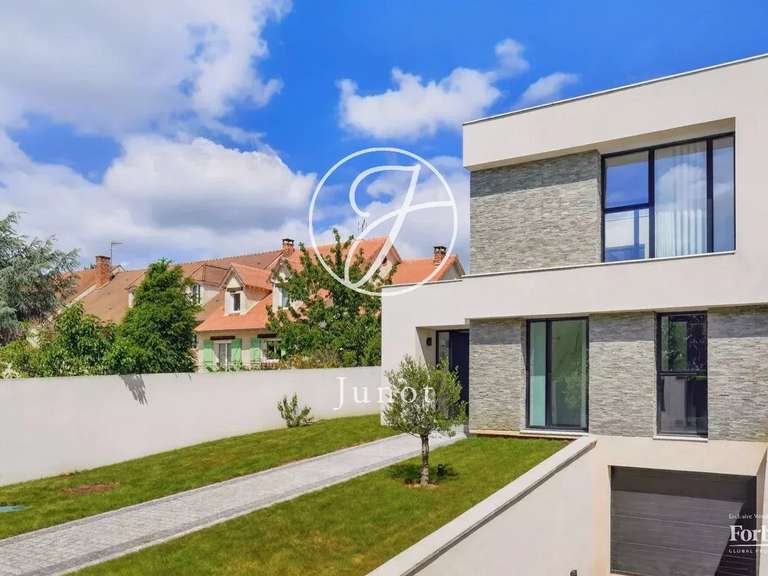 Maison Montesson - 3 chambres - 255m²