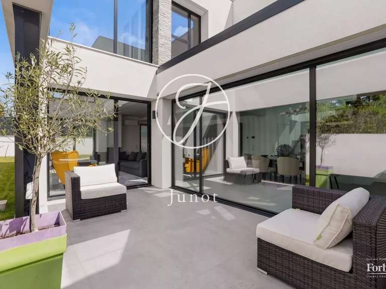 Maison Montesson - 3 chambres - 255m²