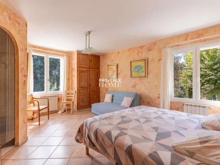 Maison Monteux - 12 chambres - 483m²