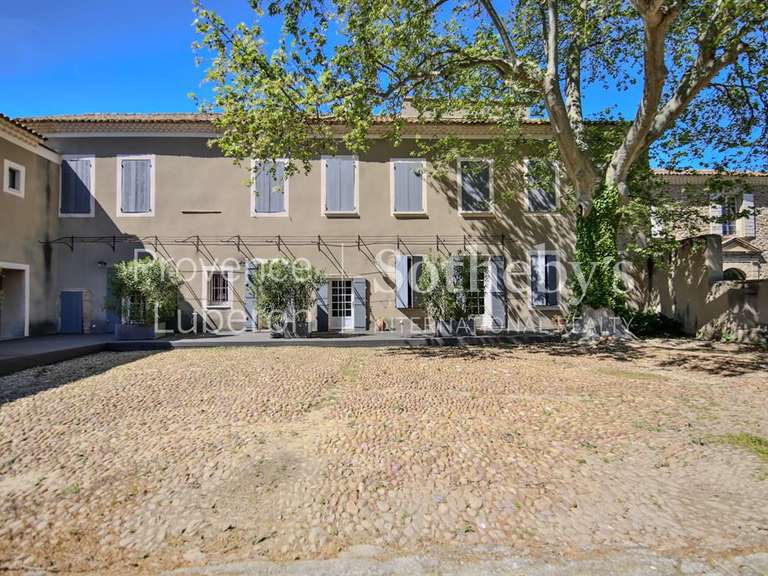 Maison Monteux - 16 chambres - 838m²