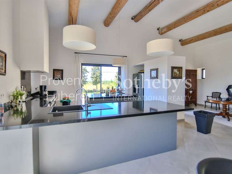 Maison Monteux - 16 chambres - 838m²