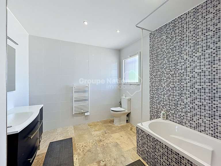 Maison Monteux - 4 chambres - 140m²
