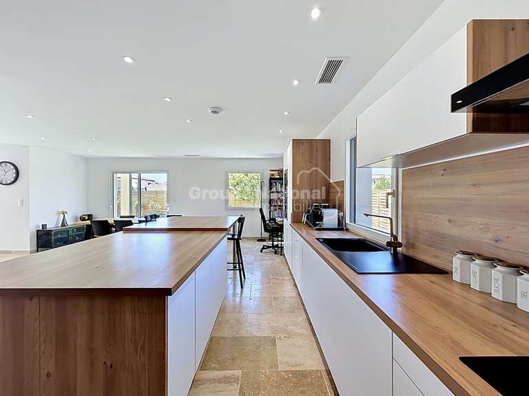 Maison Monteux - 4 chambres - 140m²
