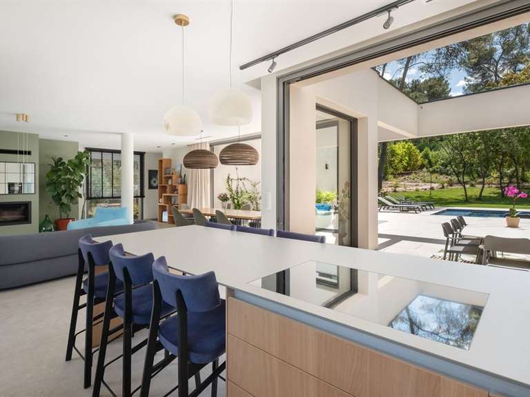 Maison Montferrier-sur-Lez - 5 chambres - 350m²