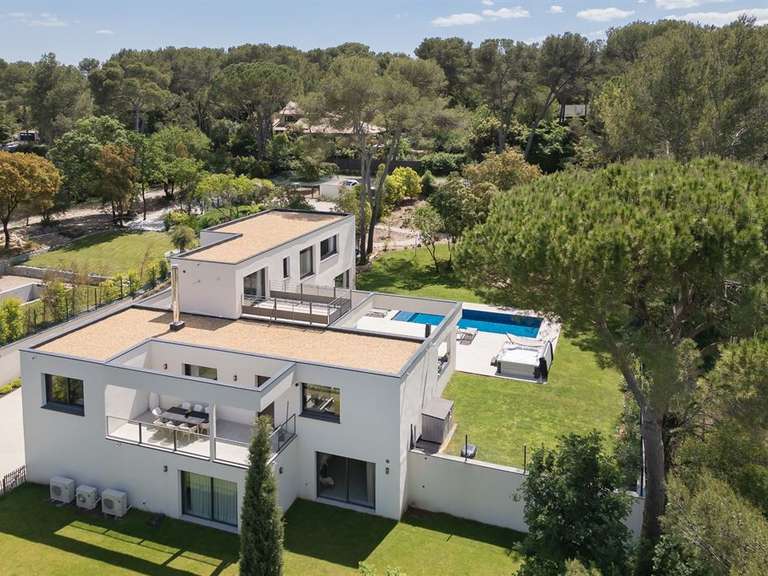 Maison Montferrier-sur-Lez - 5 chambres - 350m²