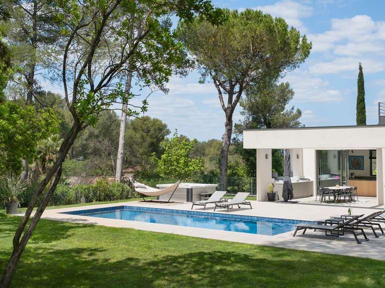 Maison Montferrier-sur-Lez - 5 chambres - 350m²