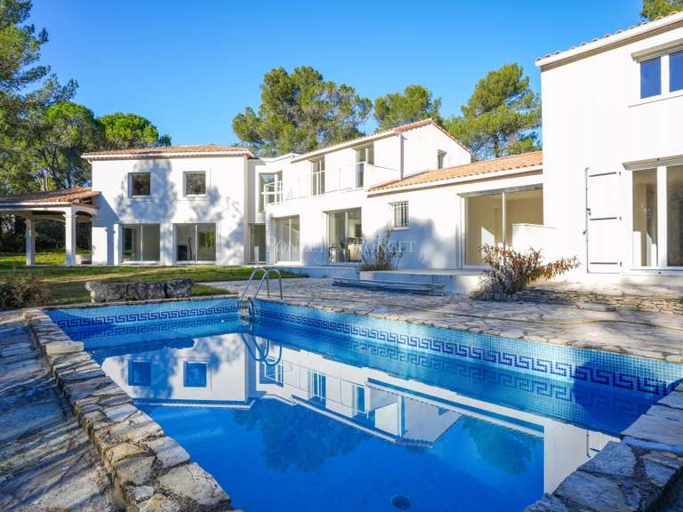 Maison Montferrier-sur-Lez - 6 chambres - 315m²