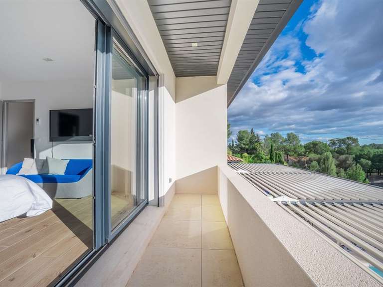 Maison Montferrier-sur-Lez - 5 chambres - 200m²