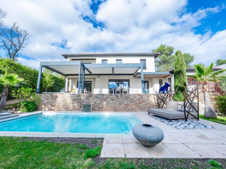 Maison Montferrier-sur-Lez - 5 chambres - 200m²