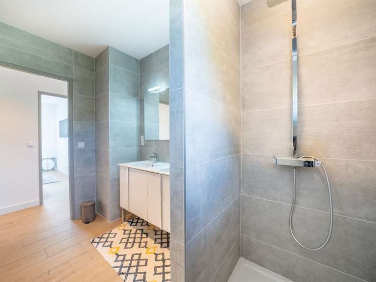 Maison Montferrier-sur-Lez - 5 chambres - 200m²
