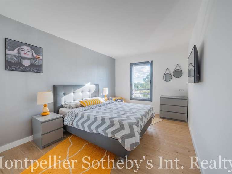 Maison Montferrier-sur-Lez - 5 chambres - 200m²