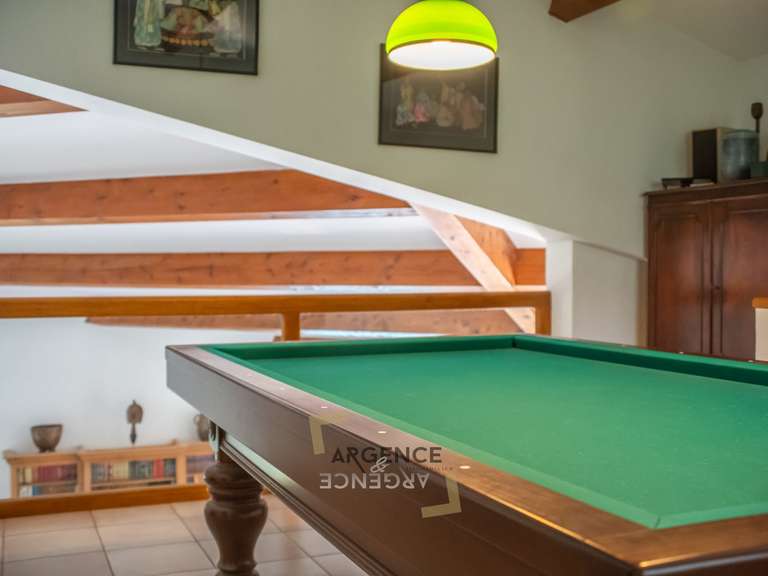 Maison Montferrier-sur-Lez - 4 chambres - 208m²