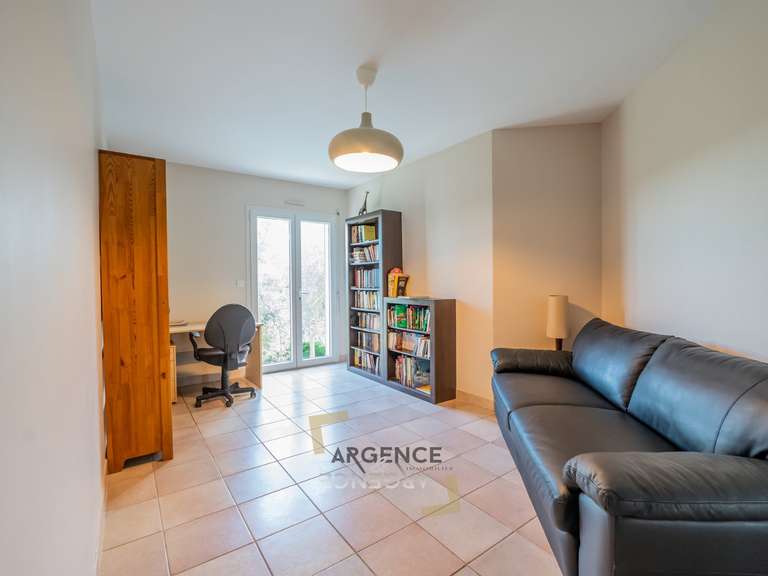 Maison Montferrier-sur-Lez - 4 chambres - 208m²