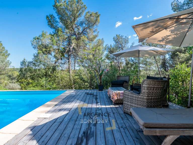 Maison Montferrier-sur-Lez - 4 chambres - 208m²