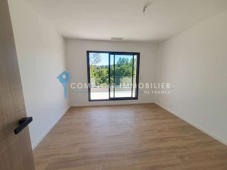 Maison Montferrier-sur-Lez - 4 chambres - 155m²
