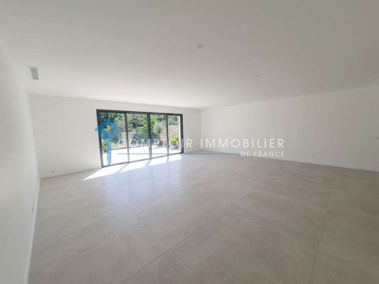 Maison Montferrier-sur-Lez - 4 chambres - 155m²