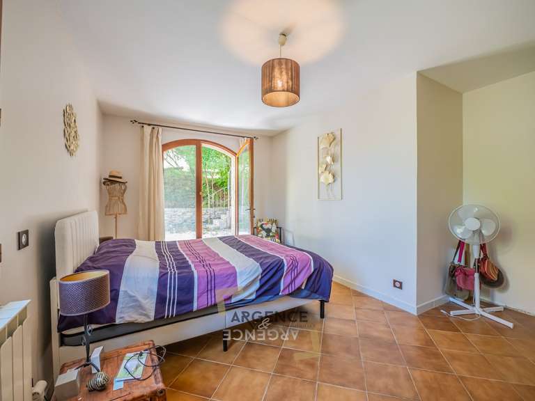 Maison Montferrier-sur-Lez - 5 chambres - 183m²