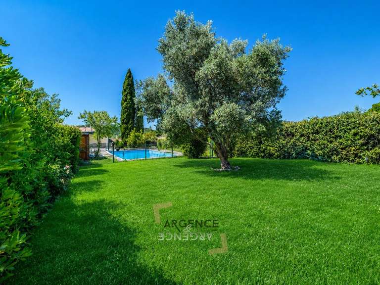 Maison Montferrier-sur-Lez - 5 chambres - 183m²