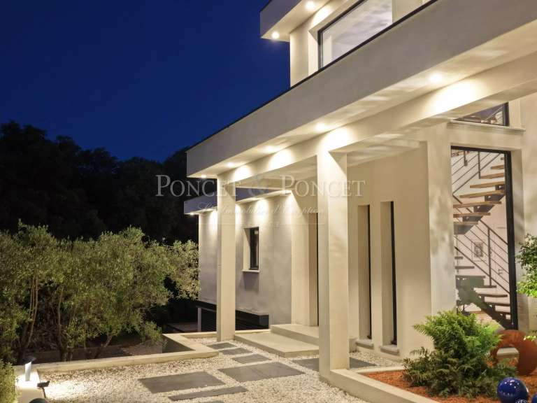 Maison Montferrier-sur-Lez - 6 chambres - 344m²