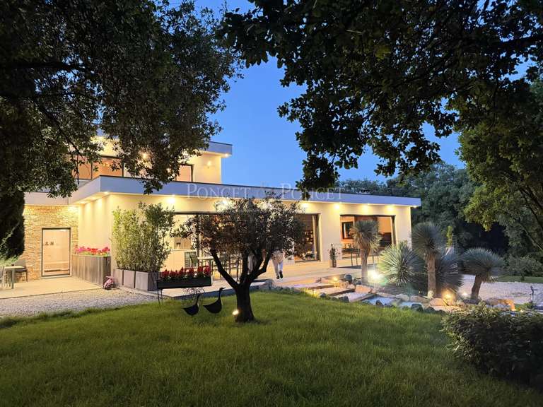 Maison Montferrier-sur-Lez - 6 chambres - 344m²