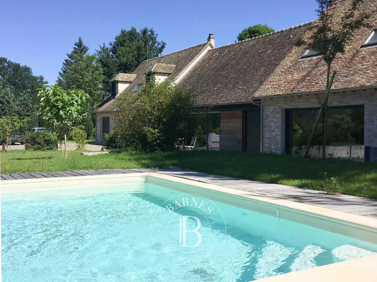 Sale House Montfort-l'Amaury - 6 bedrooms