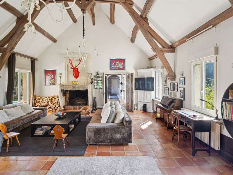 Maison Montfort-l'Amaury - 4 chambres - 345m²