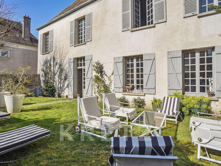 House Montfort-l'Amaury