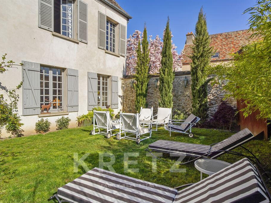House Montfort-l'Amaury