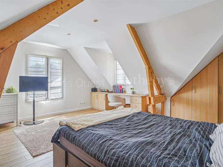 Maison Montfort-l'Amaury - 5 chambres - 240m²