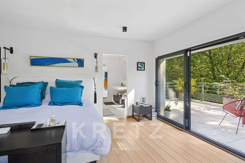 House Montfort-l'Amaury
