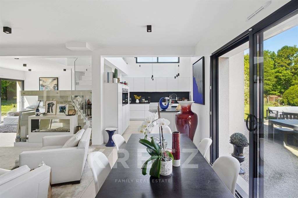 House Montfort-l'Amaury