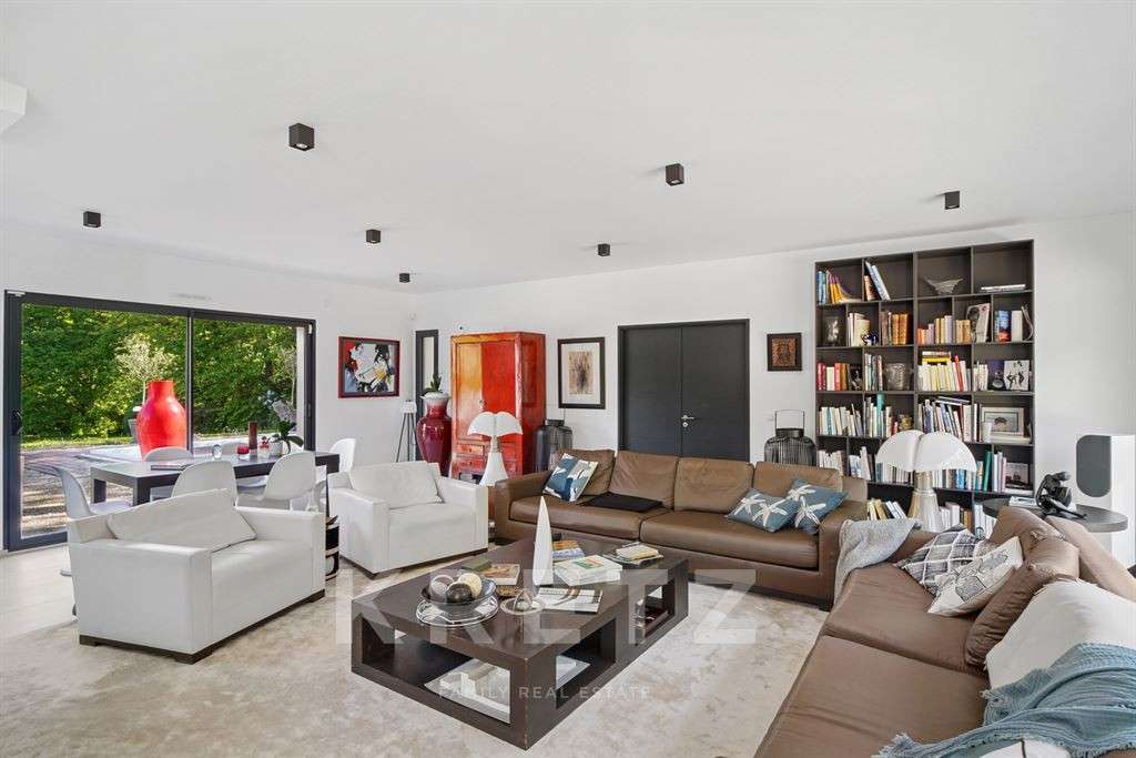 House Montfort-l'Amaury
