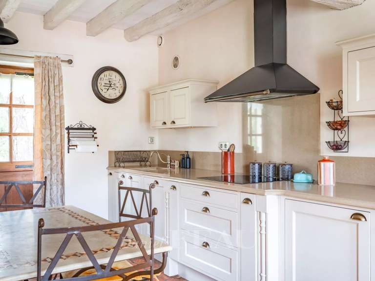 Maison Montfort-l'Amaury - 4 chambres - 200m²