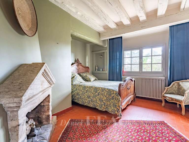 Maison Montfort-l'Amaury - 6 chambres - 330m²