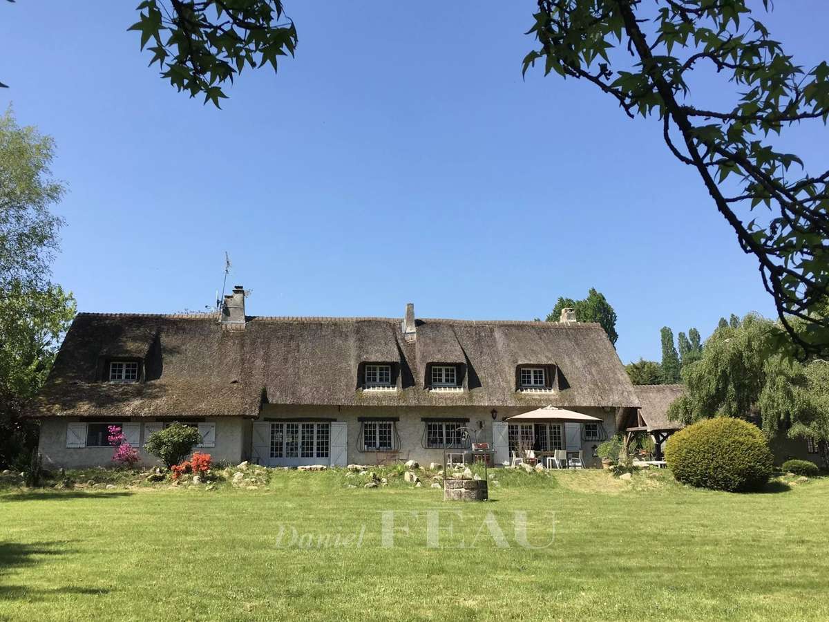 House Montfort-l'Amaury