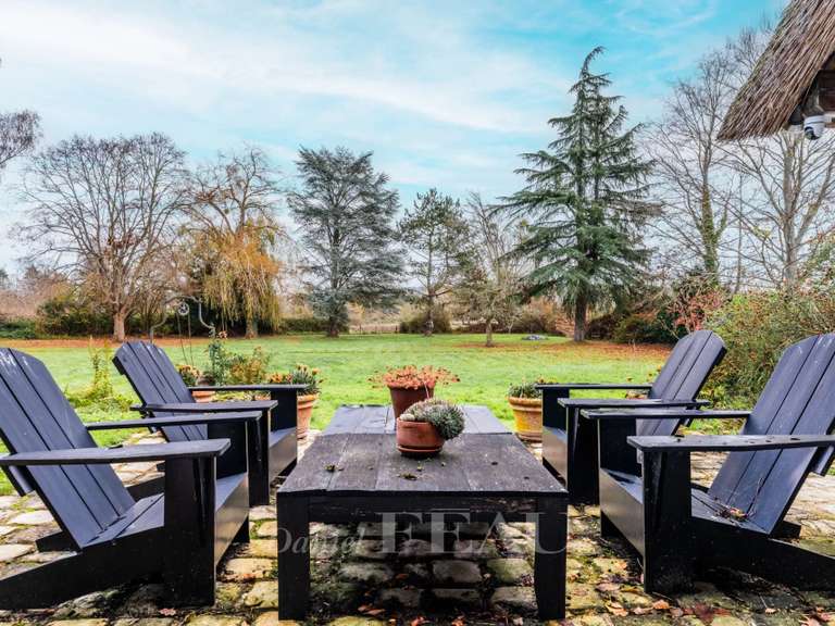 Maison Montfort-l'Amaury - 6 chambres - 330m²