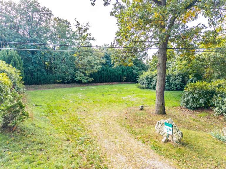 Maison Montfort-l'Amaury - 3 chambres - 360m²