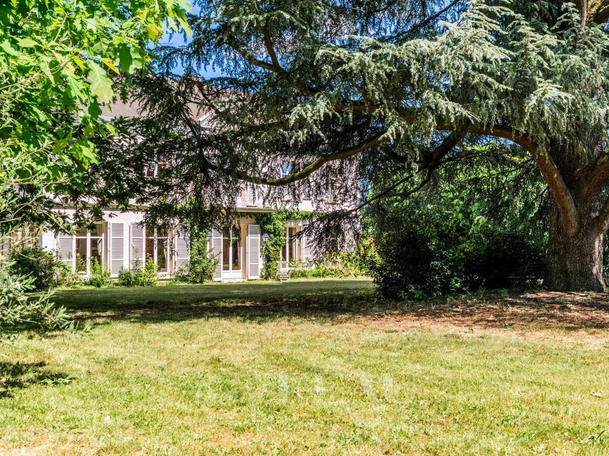 House Montfort-l'Amaury