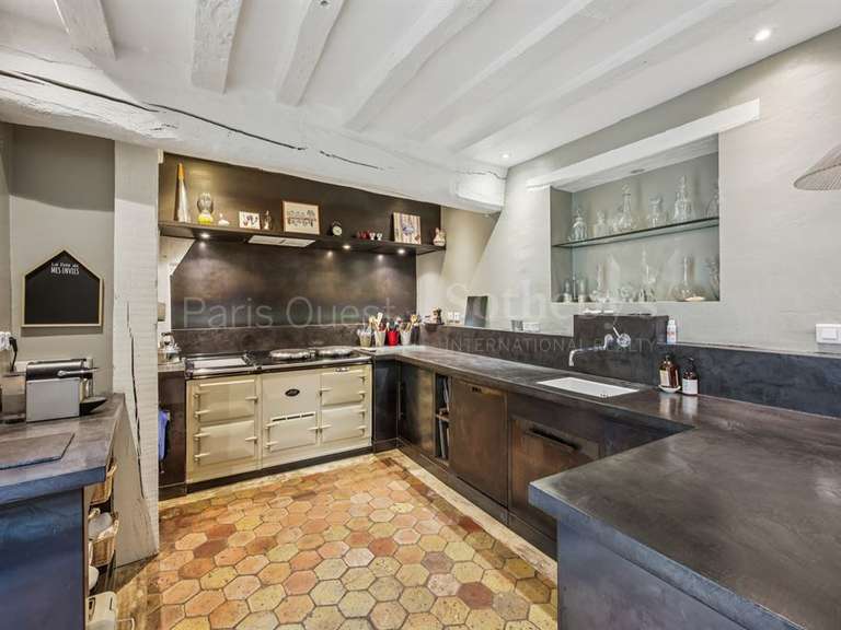 Maison Montfort-l'Amaury - 4 chambres - 360m²