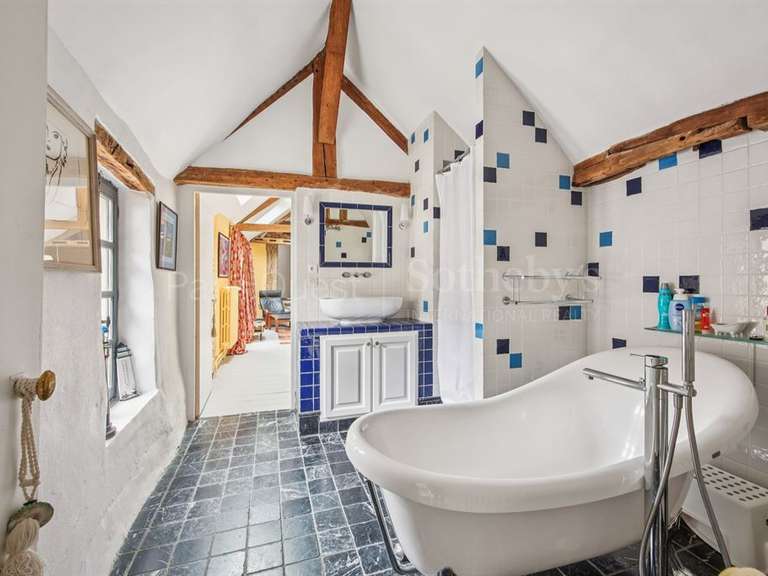 Maison Montfort-l'Amaury - 4 chambres - 360m²