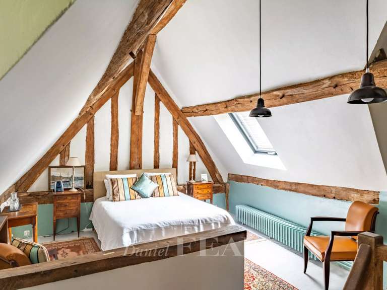 Maison Montfort-l'Amaury - 4 chambres - 417m²