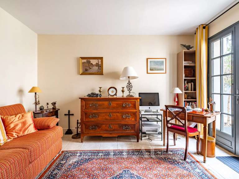 Maison Montfort-l'Amaury - 4 chambres - 417m²