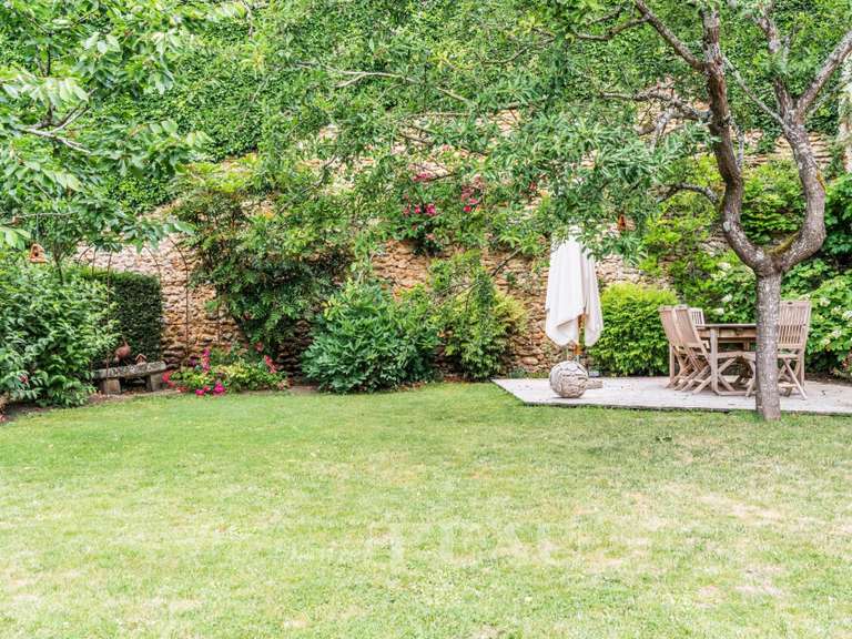 Maison Montfort-l'Amaury - 4 chambres - 417m²