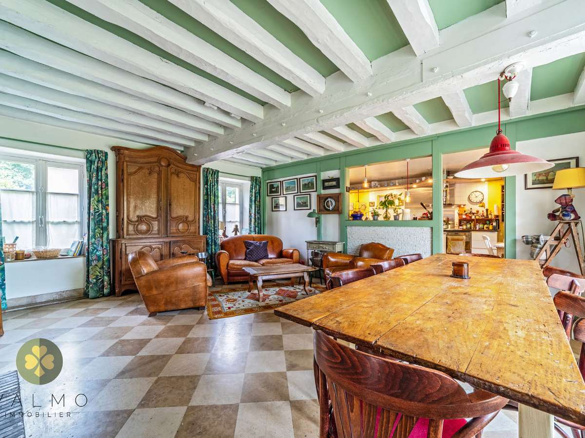 House Montfort-l'Amaury