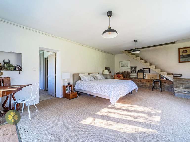 Maison Montfort-l'Amaury - 7 chambres - 350m²