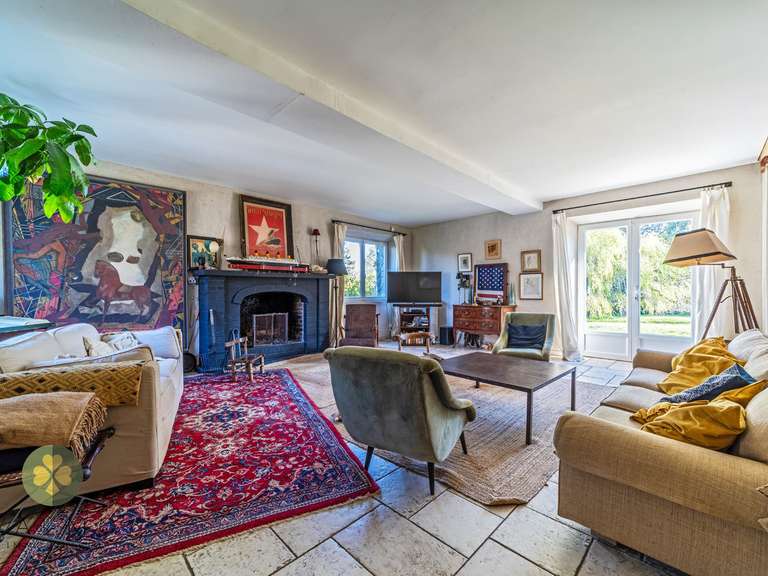 Maison Montfort-l'Amaury - 7 chambres - 350m²