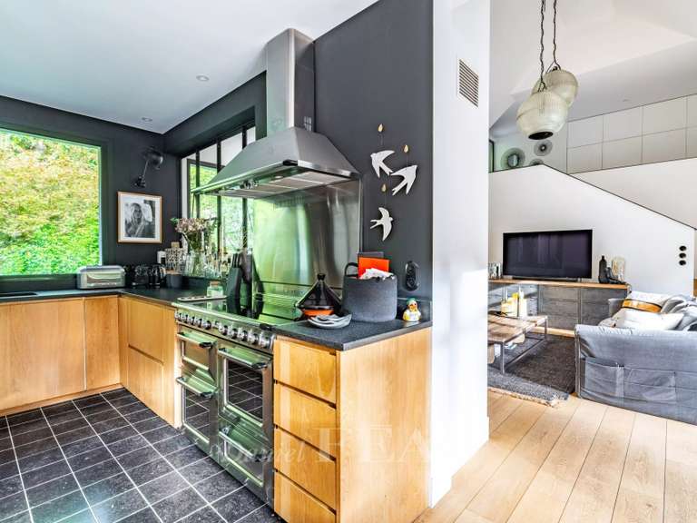 Maison Montfort-l'Amaury - 4 chambres - 280m²